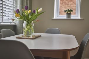 Kitchen Diner- click for photo gallery
